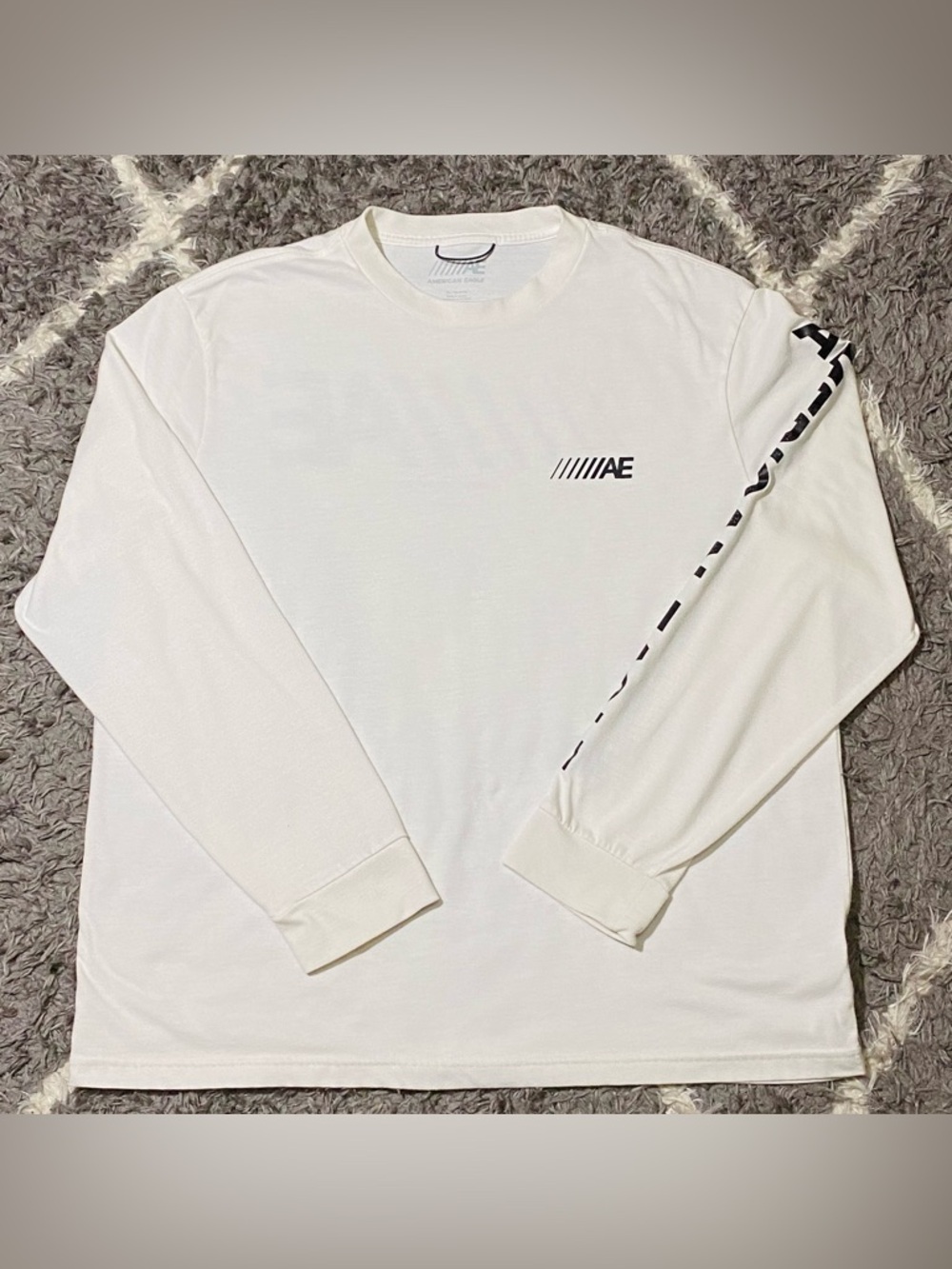 American Eagle Outfitters White Long-Sleeve AE Logo Tee